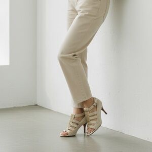 Saks Fifth Avenue Leather Lona Peep Toe Shoes Heels Womens US 6.5‎ EU 36 Bone